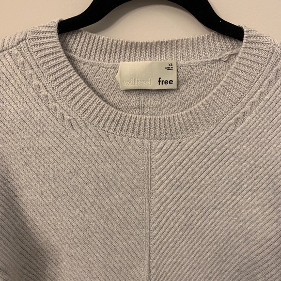 Xs Wilfred free grey sweater 100% Merino Wool - Picture 3 of 3